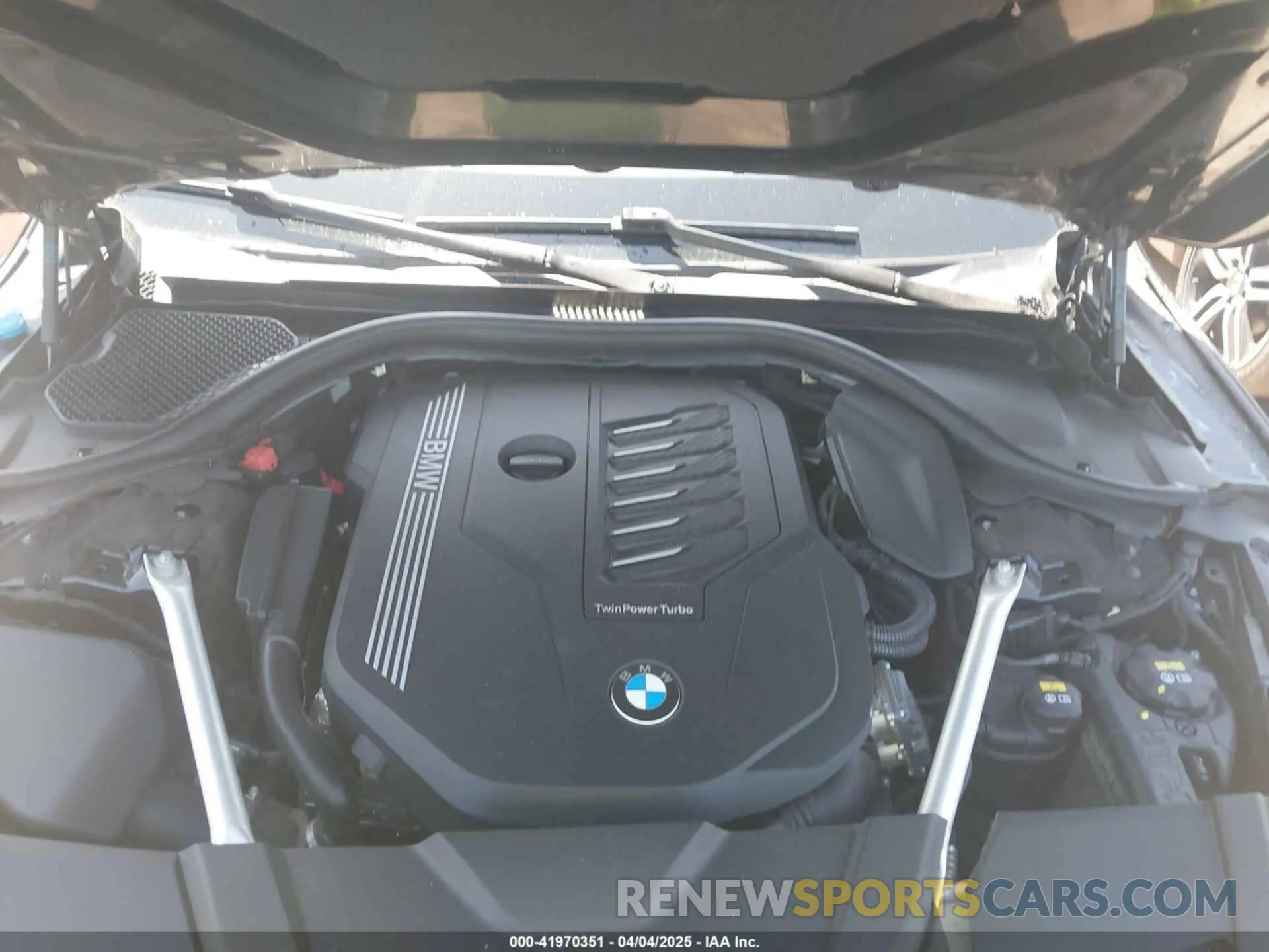 10 Фотография поврежденного автомобиля WBA7T2C07LGL17473 BMW 740I 2020
