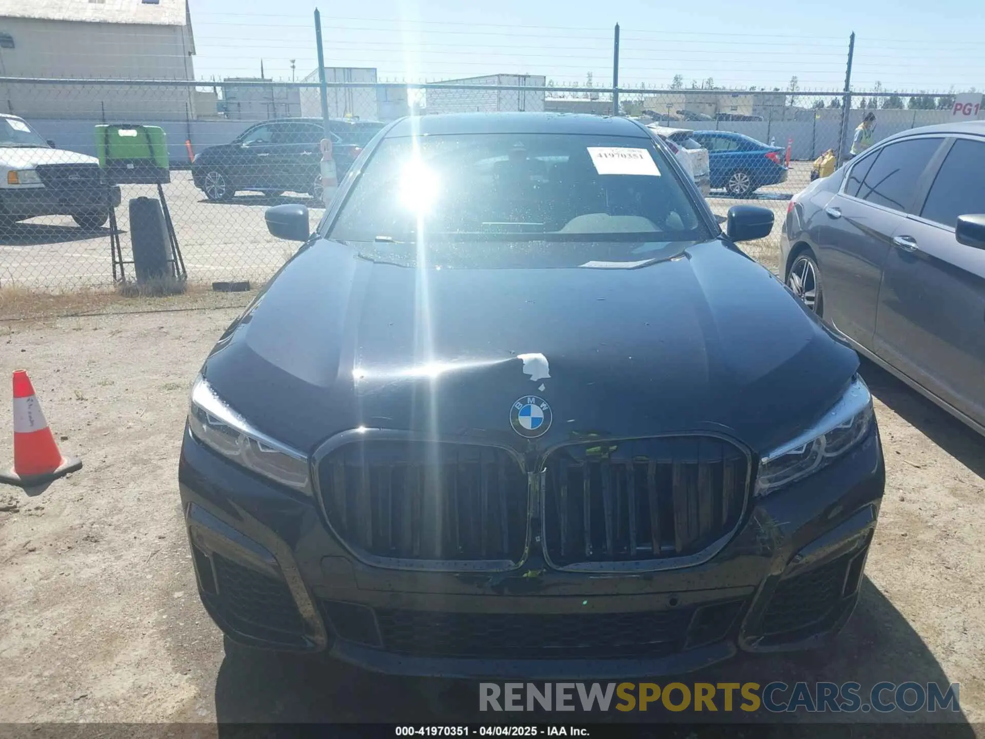 13 Фотография поврежденного автомобиля WBA7T2C07LGL17473 BMW 740I 2020