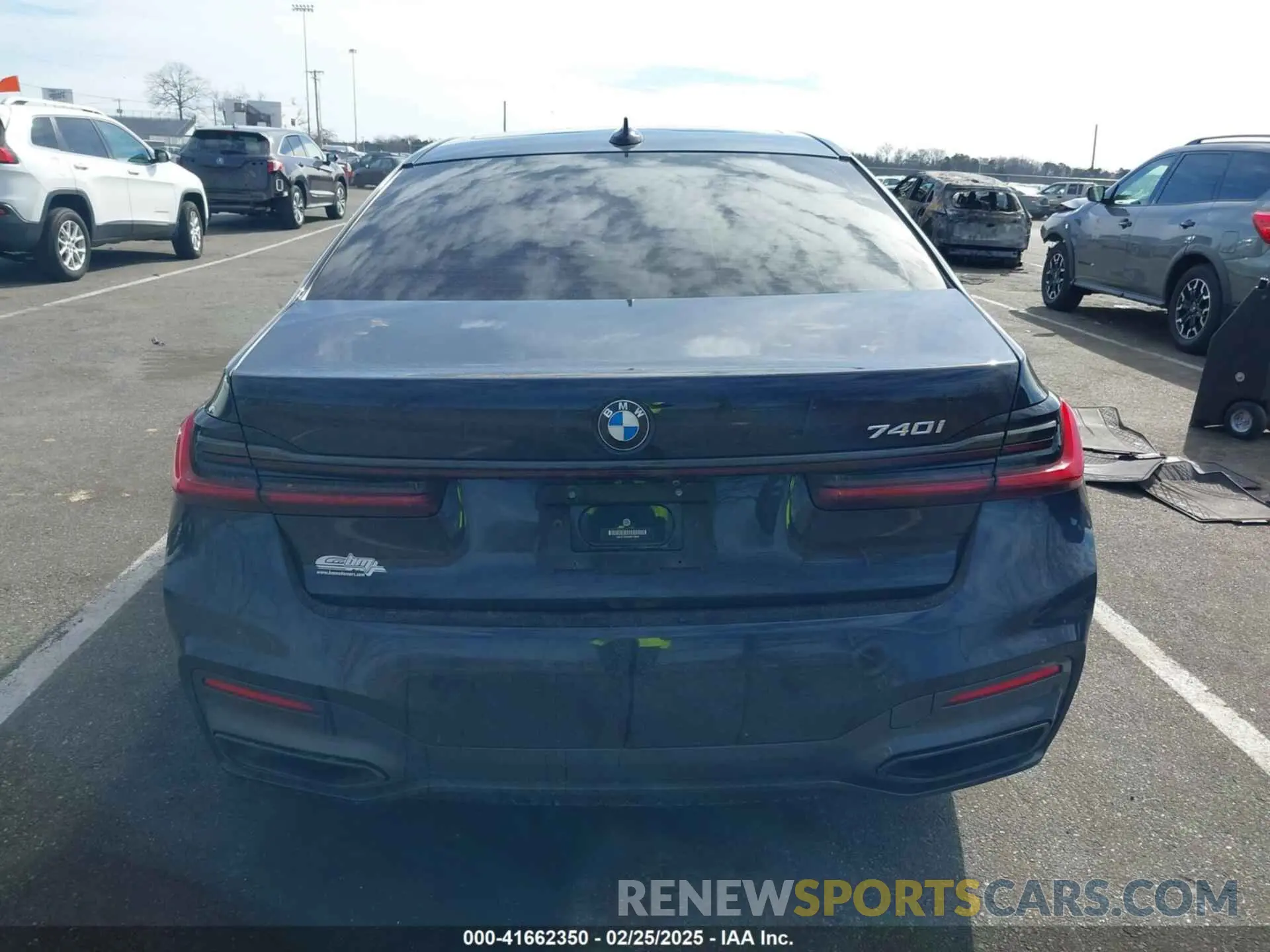 16 Фотография поврежденного автомобиля WBA7T2C03MCF58569 BMW 740I 2021