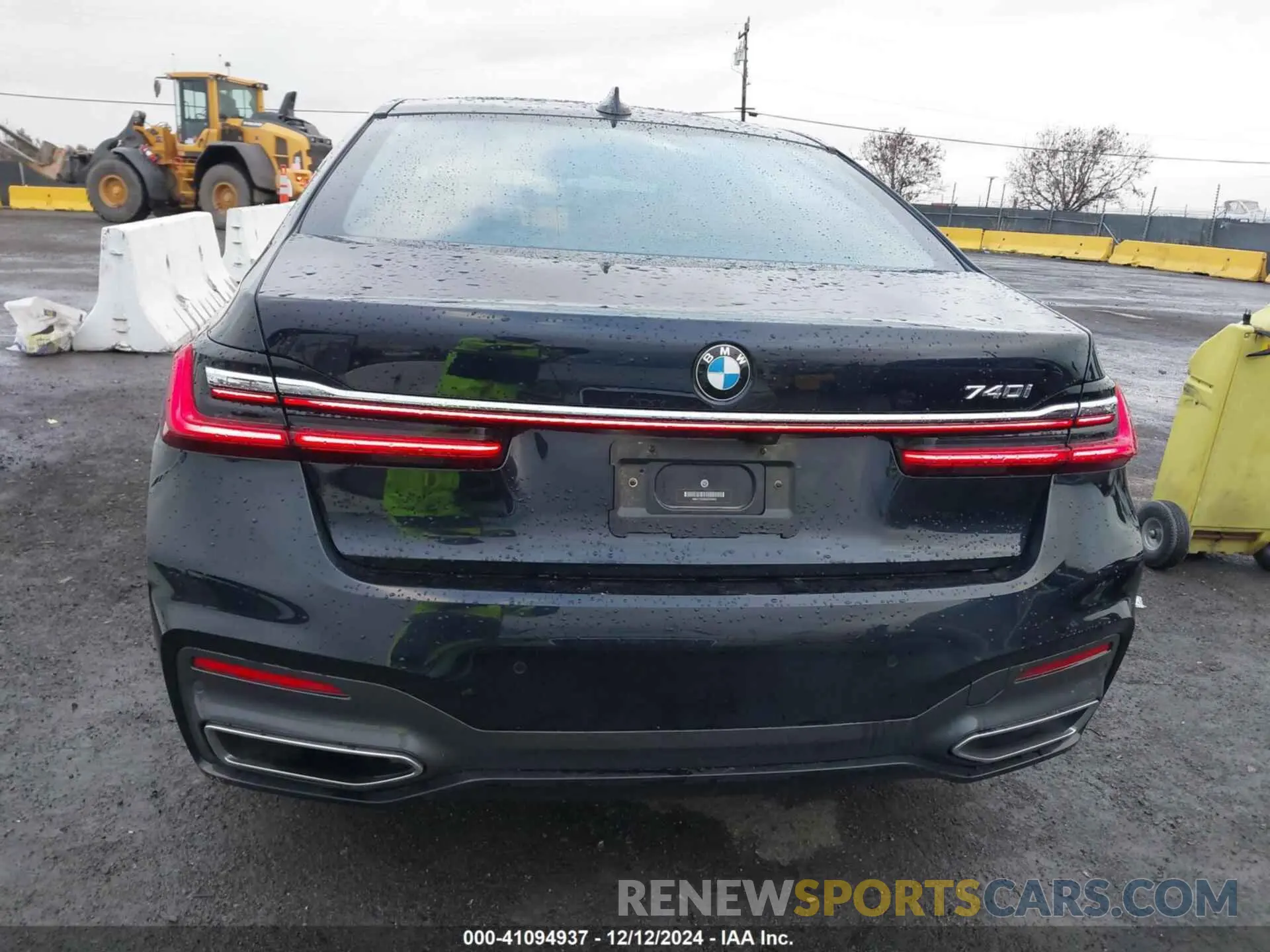 16 Photograph of a damaged car WBA7T2C05MCE60952 BMW 740I 2021