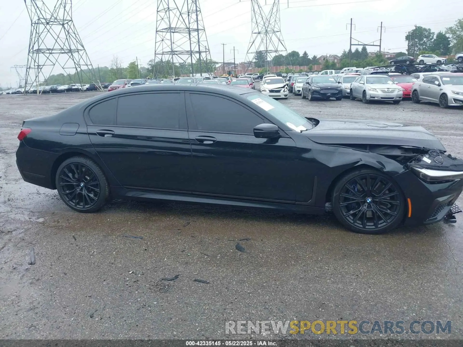 14 Photograph of a damaged car WBA7T2C0XMCF73506 BMW 740I 2021