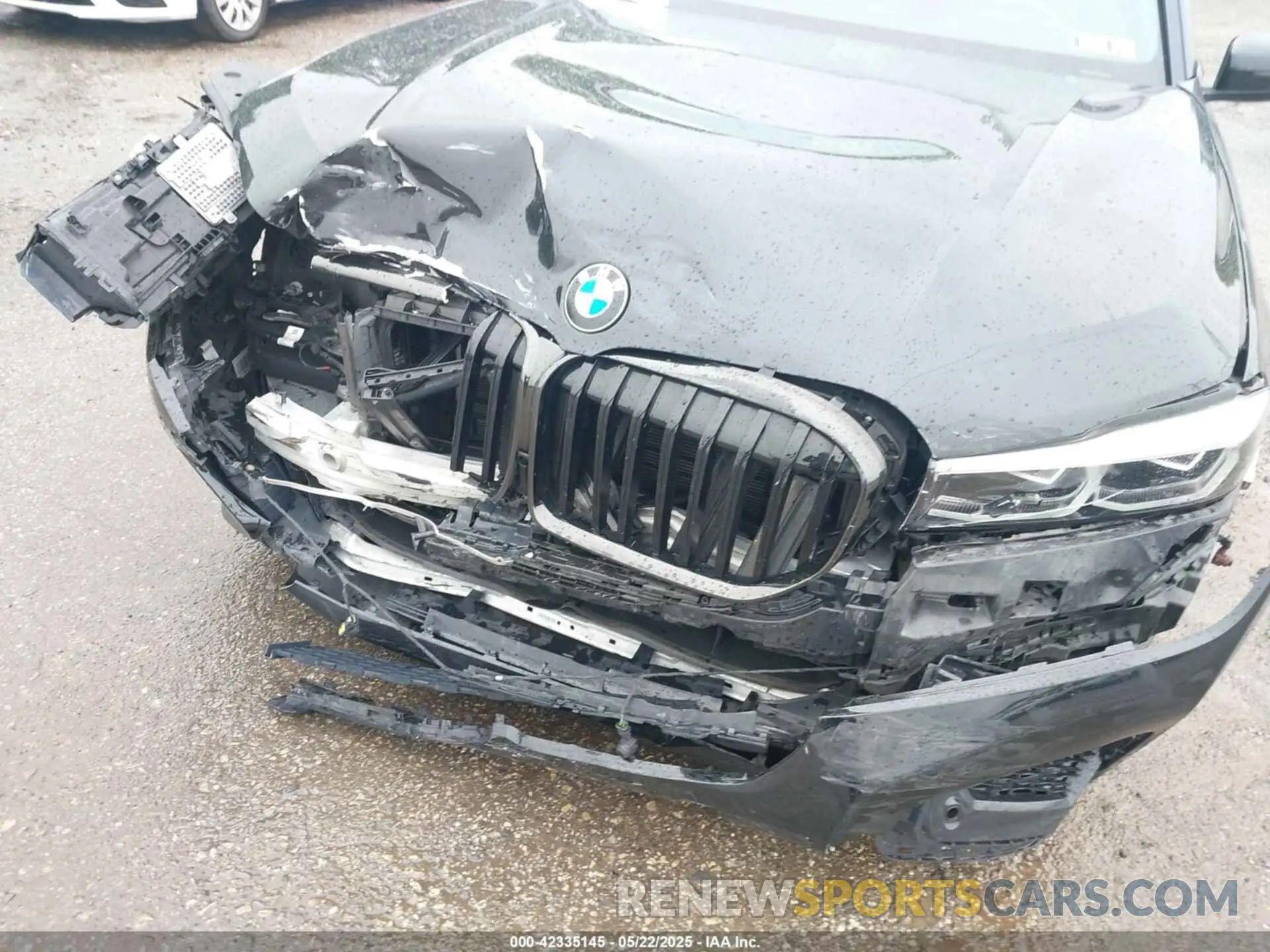 6 Photograph of a damaged car WBA7T2C0XMCF73506 BMW 740I 2021