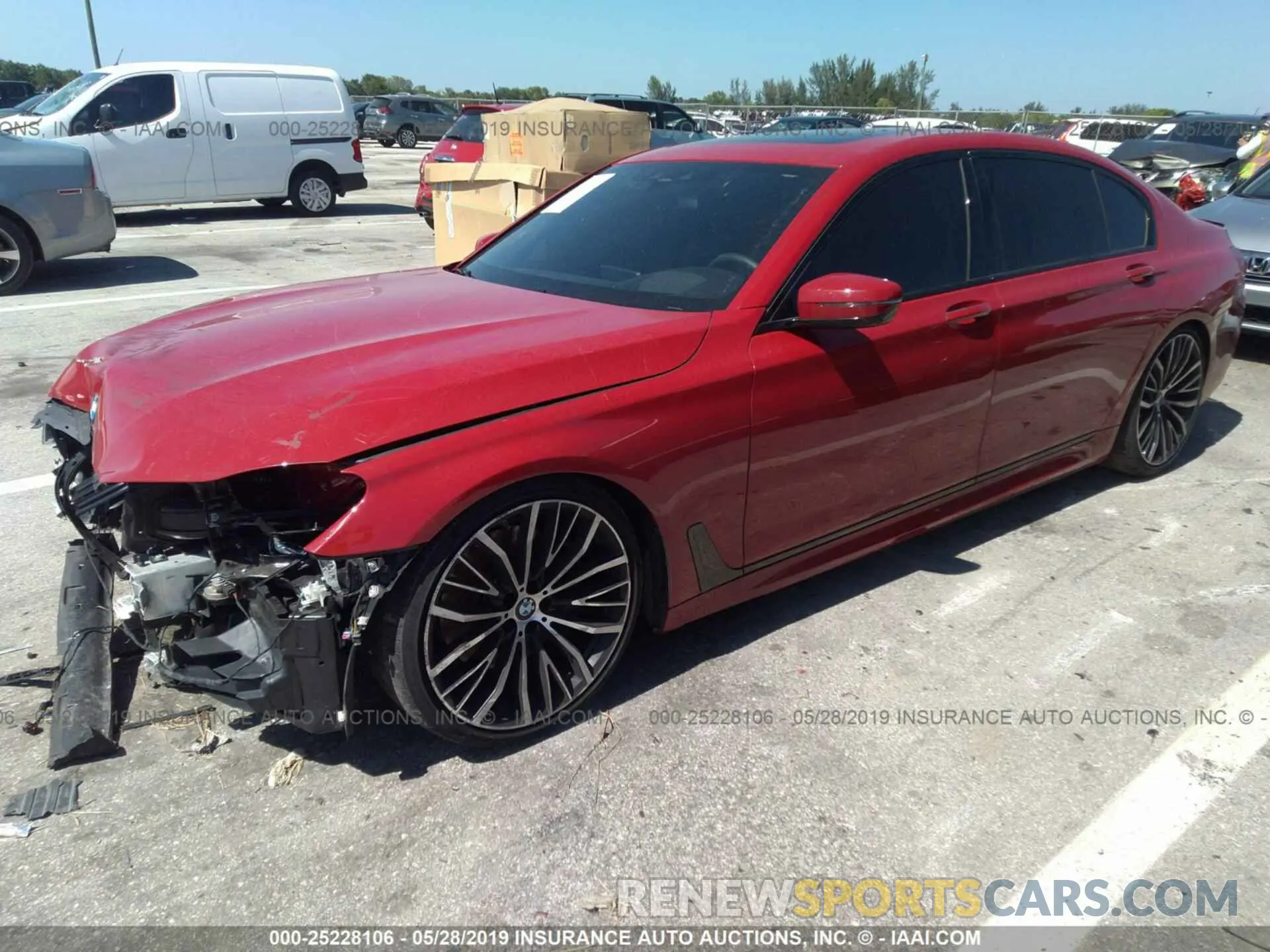 2 Photograph of a damaged car WBA7F0C5XKGM24720 BMW 750 2019