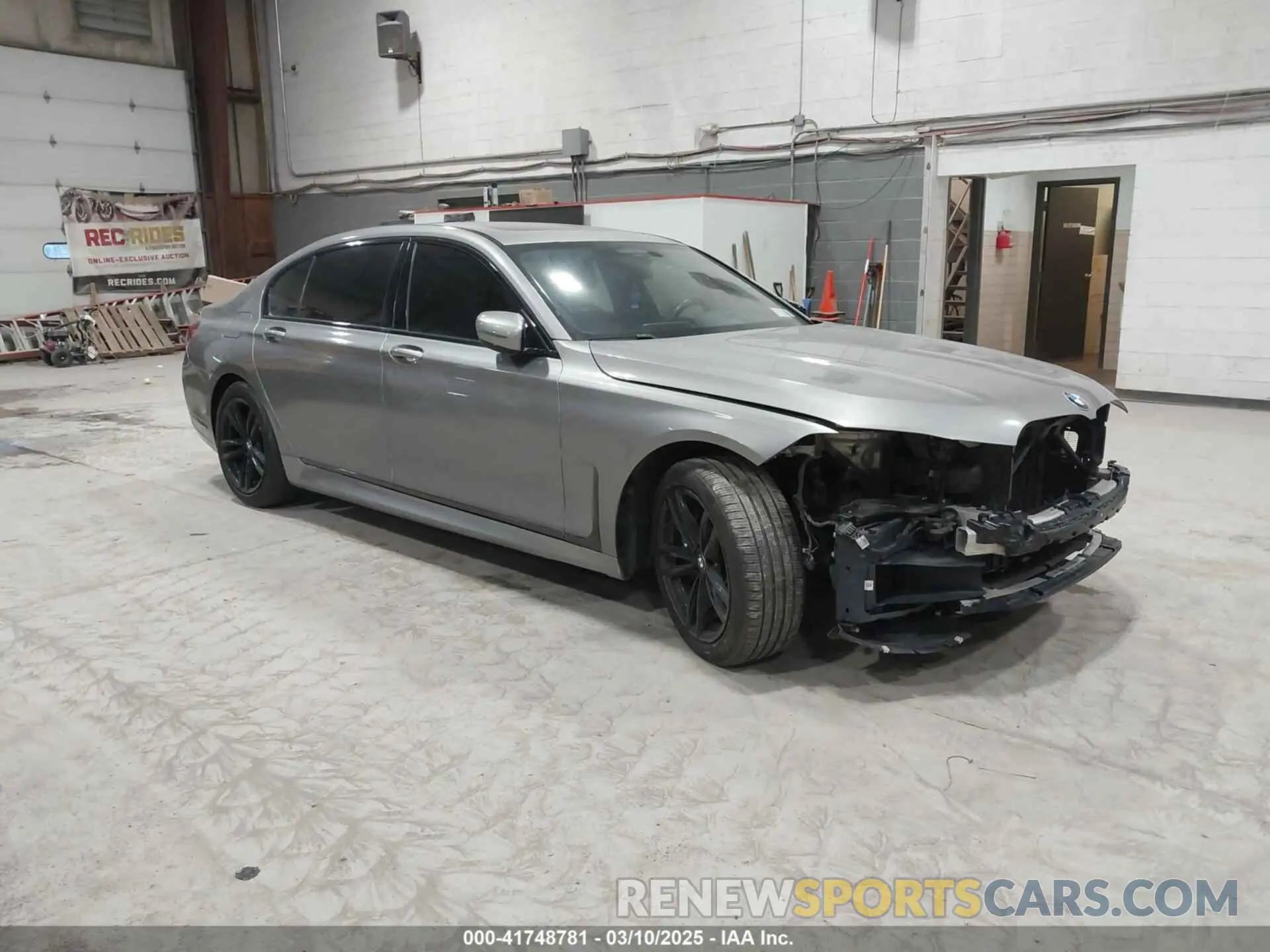 1 Фотография поврежденного автомобиля WBA7U2C06LBX84829 BMW 750I 2020