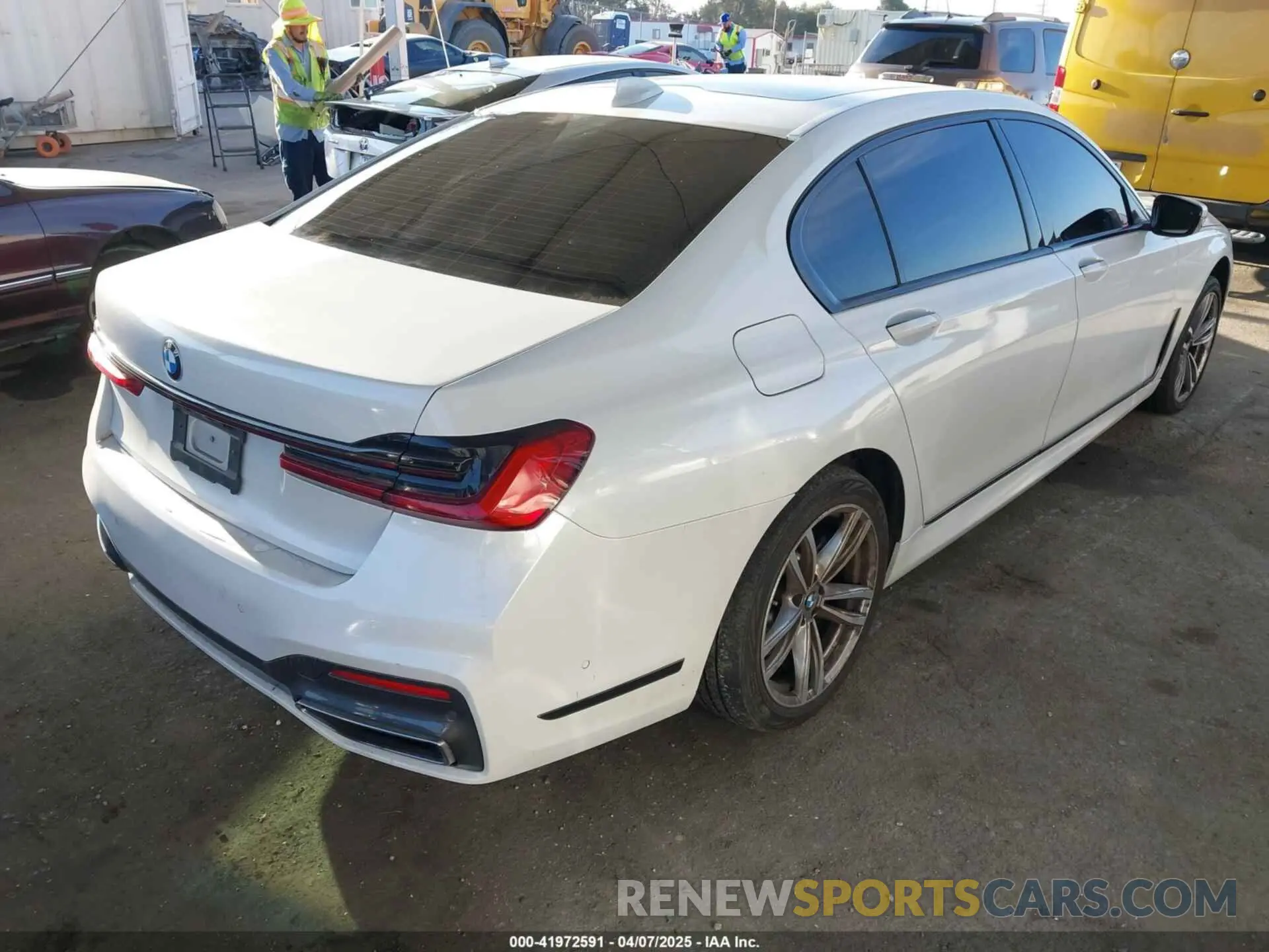 4 Photograph of a damaged car WBA7U2C07LGM26660 BMW 750I 2020