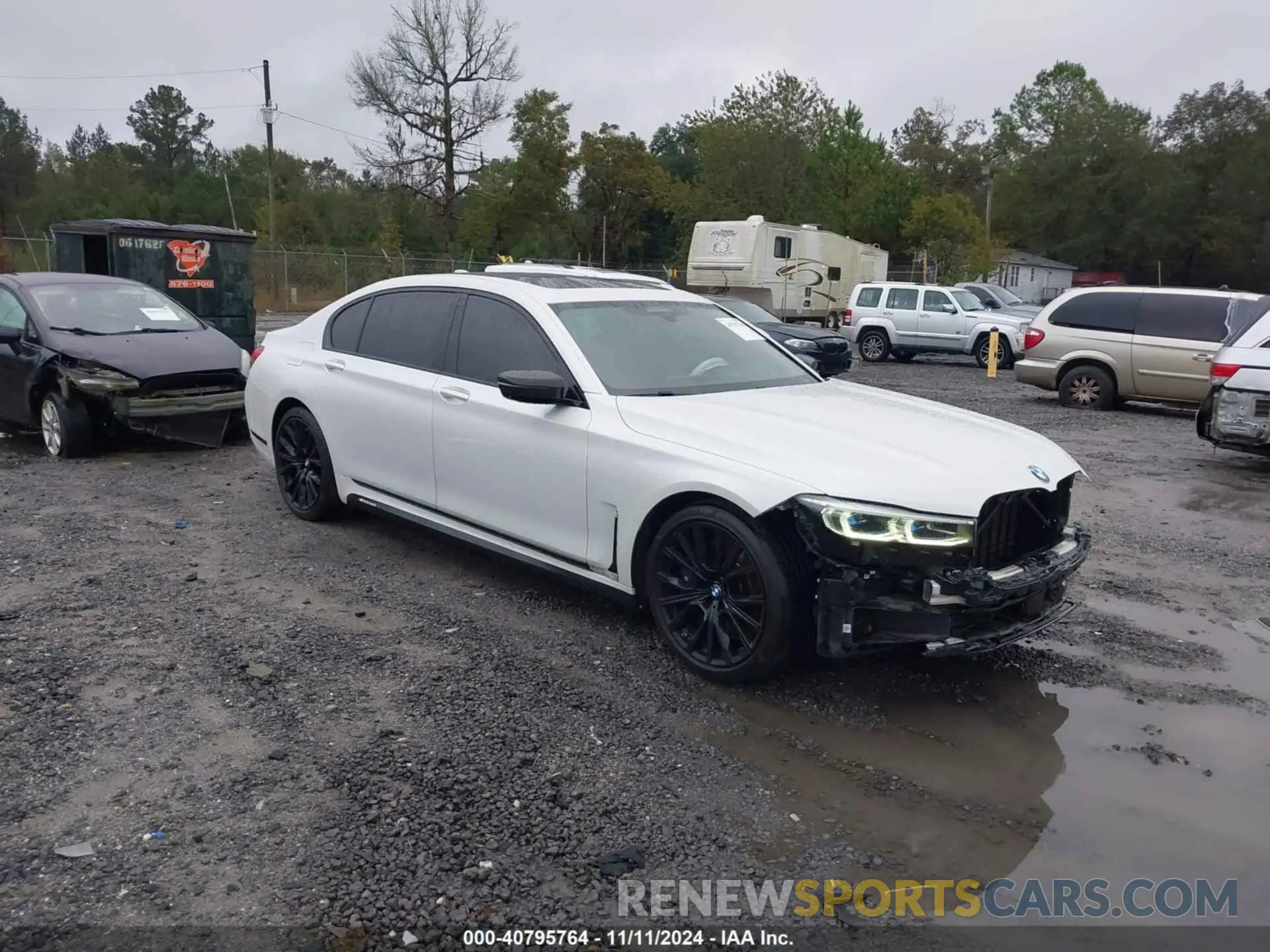 1 Фотография поврежденного автомобиля WBA7U2C09LGM27356 BMW 750I 2020
