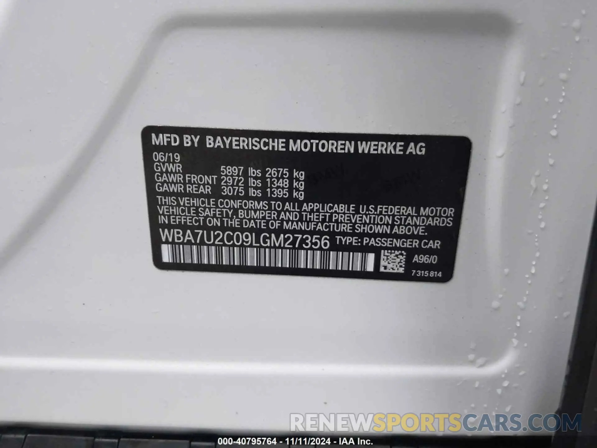 9 Фотография поврежденного автомобиля WBA7U2C09LGM27356 BMW 750I 2020