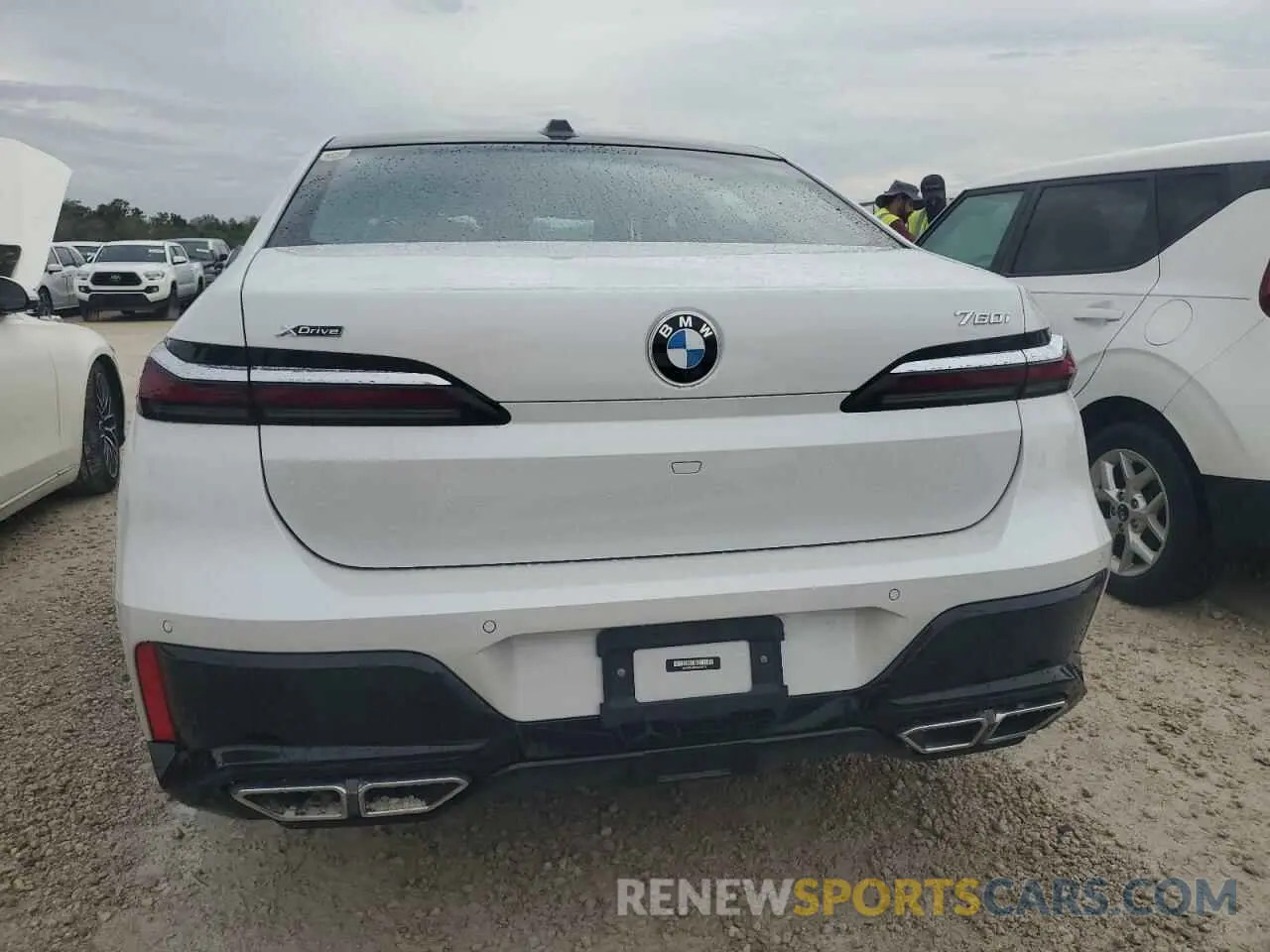 6 Photograph of a damaged car WBA33EJ01PCM58216 BMW 760 XI 2023