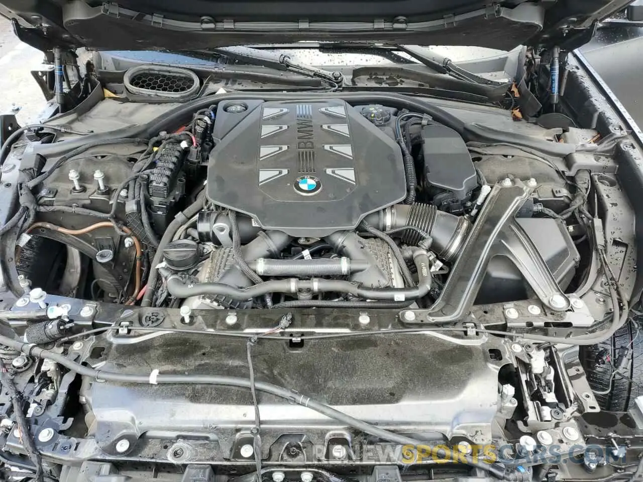 12 Фотография поврежденного автомобиля WBA33EJ01RCR24066 BMW 760 XI 2024