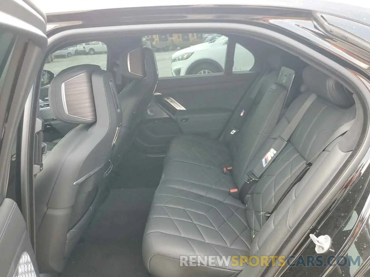 10 Фотография поврежденного автомобиля WBA33EJ02RCP63291 BMW 760 XI 2024