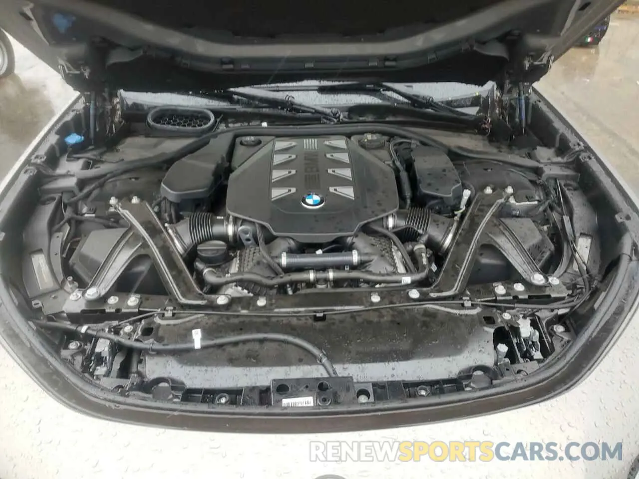 11 Photograph of a damaged car WBA33EJ03RCR99996 BMW 760 XI 2024