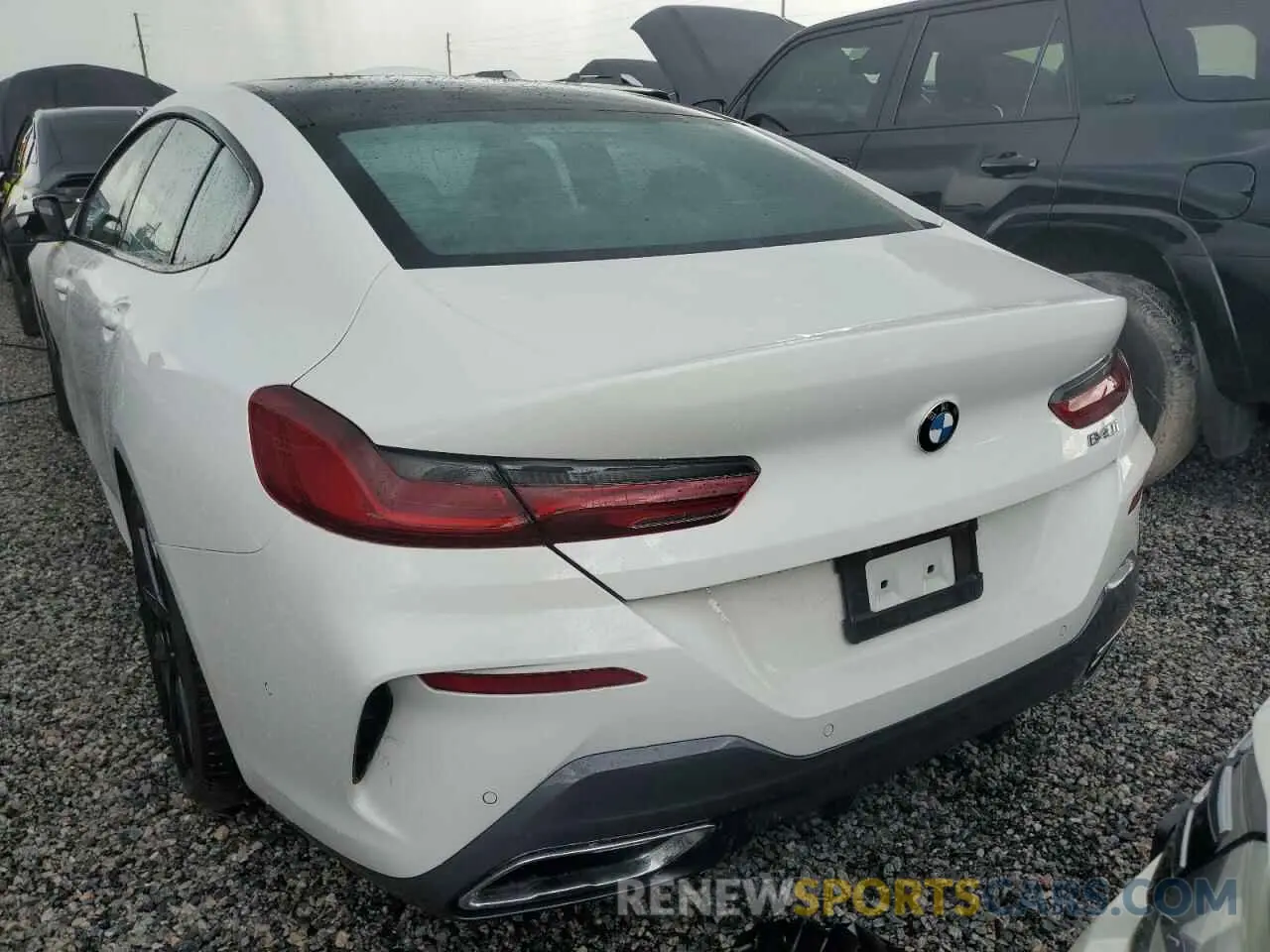 6 Photograph of a damaged car WBAGV2C03LCD46828 BMW 8 SERIES 2020