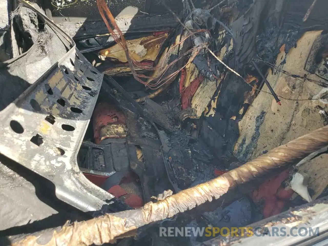 10 Photograph of a damaged car WBAGV2C03MCF18891 BMW 8 SERIES 2021