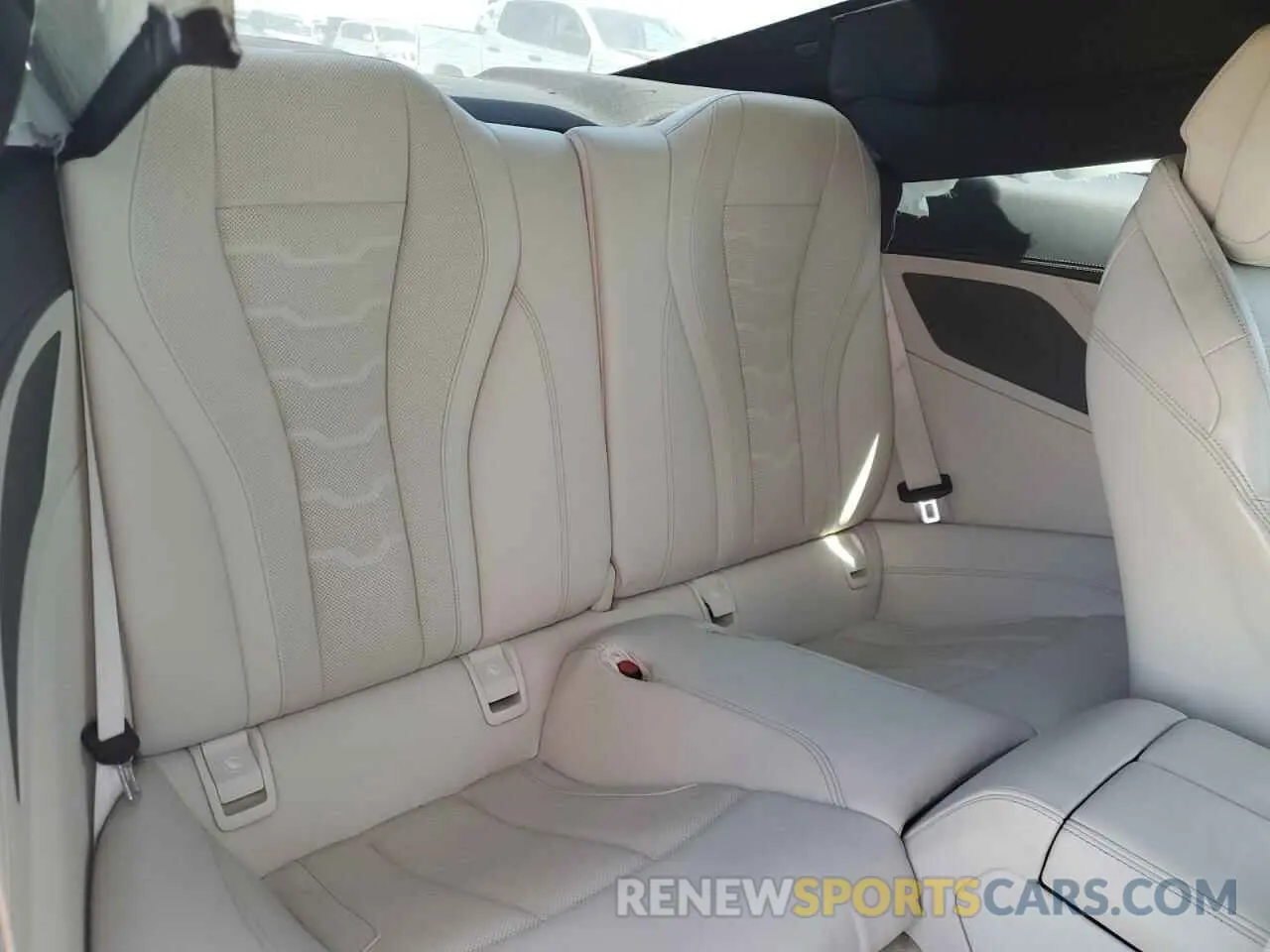 10 Фотография поврежденного автомобиля WBAAE4C0XNCJ54498 BMW 8 SERIES 2022