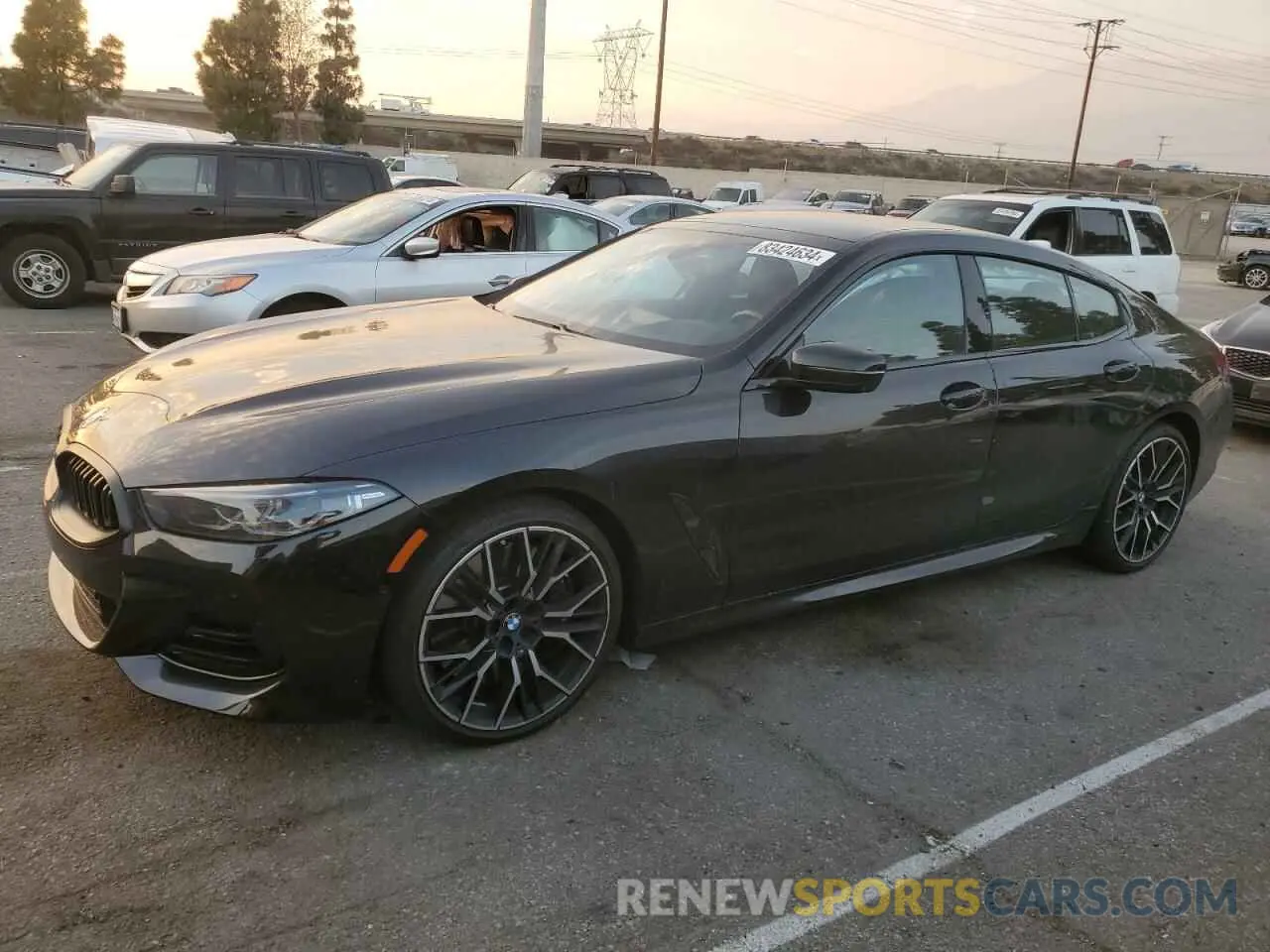 1 Фотография поврежденного автомобиля WBAGV2C01PCK95705 BMW 8 SERIES 2023