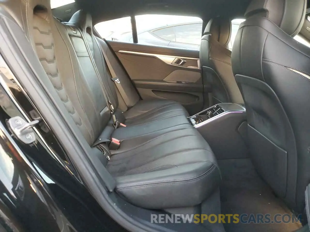 10 Фотография поврежденного автомобиля WBAGV2C01PCK95705 BMW 8 SERIES 2023