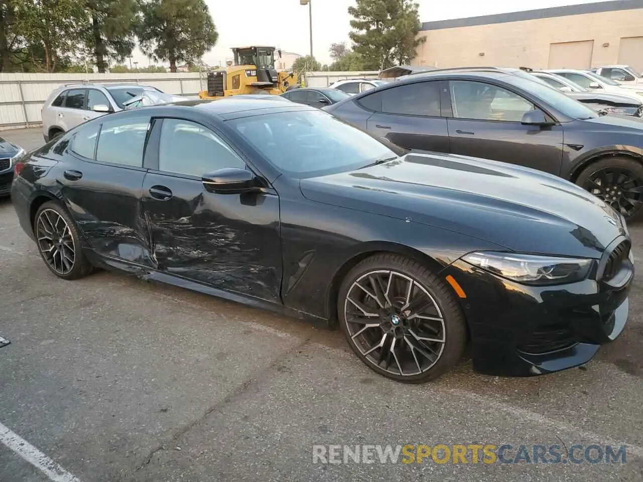 4 Фотография поврежденного автомобиля WBAGV2C01PCK95705 BMW 8 SERIES 2023
