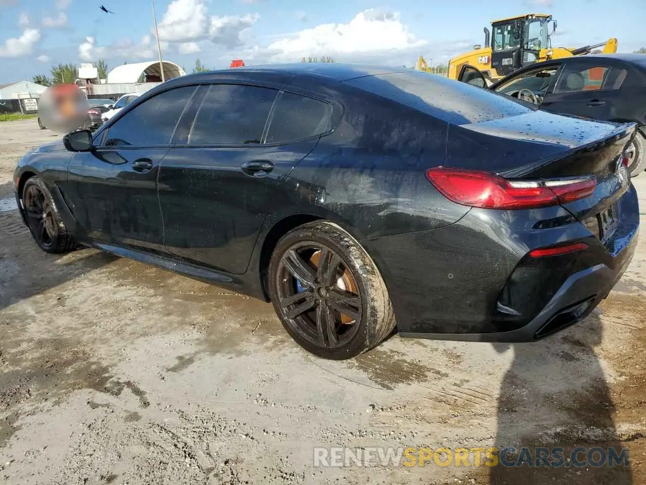 2 Фотография поврежденного автомобиля WBAGV2C07LCE26407 BMW 8 SERIES 2024