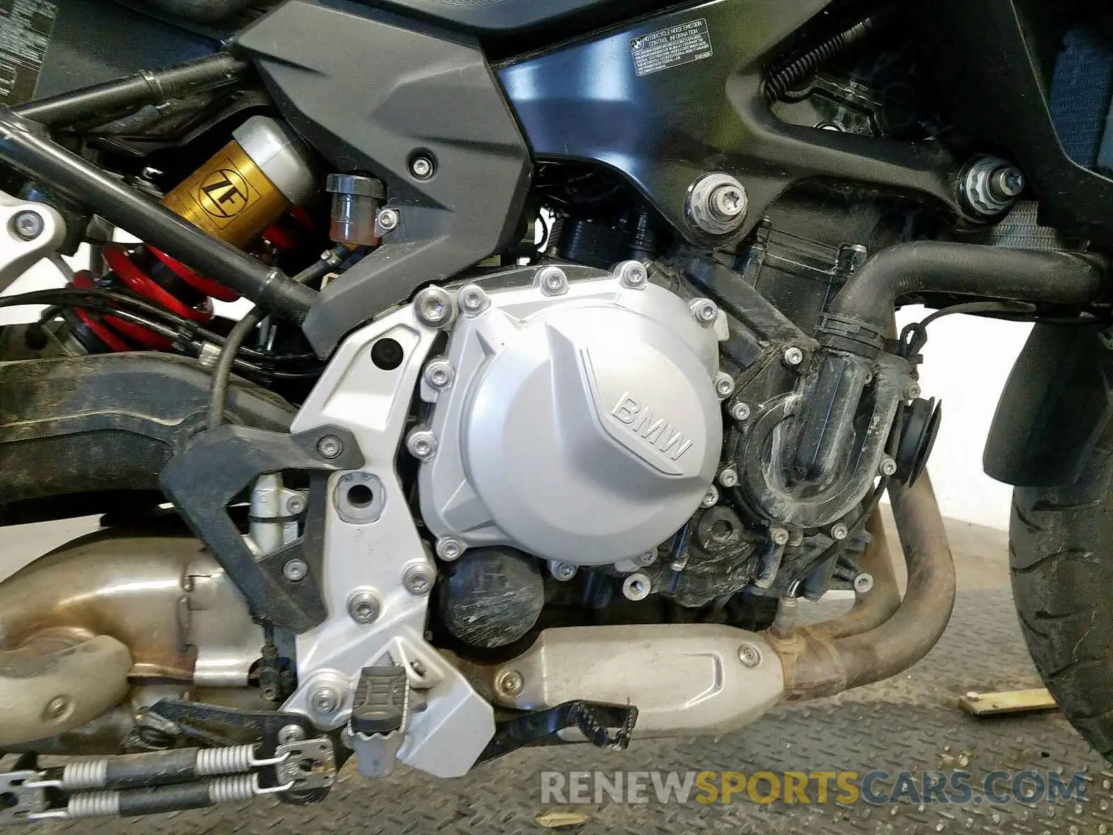 9 Photograph of a damaged car WB10B1802KZ787131 BMW F 750 GS 2019