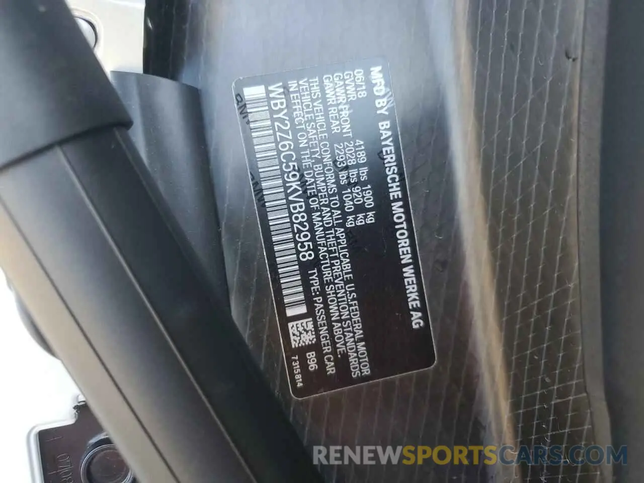14 Фотография поврежденного автомобиля WBY2Z6C59KVB82958 BMW I SERIES 2019