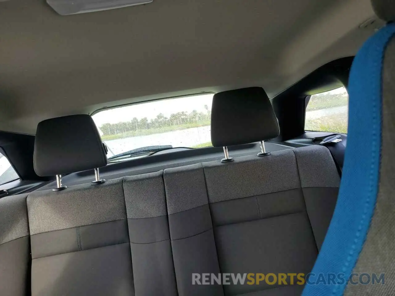 10 Photograph of a damaged car WBY8P4C55K7E23780 BMW I SERIES 2019