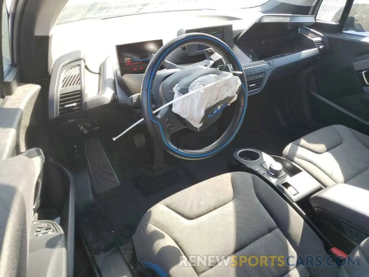 8 Photograph of a damaged car WBY8P4C58K7D21938 BMW I SERIES 2019
