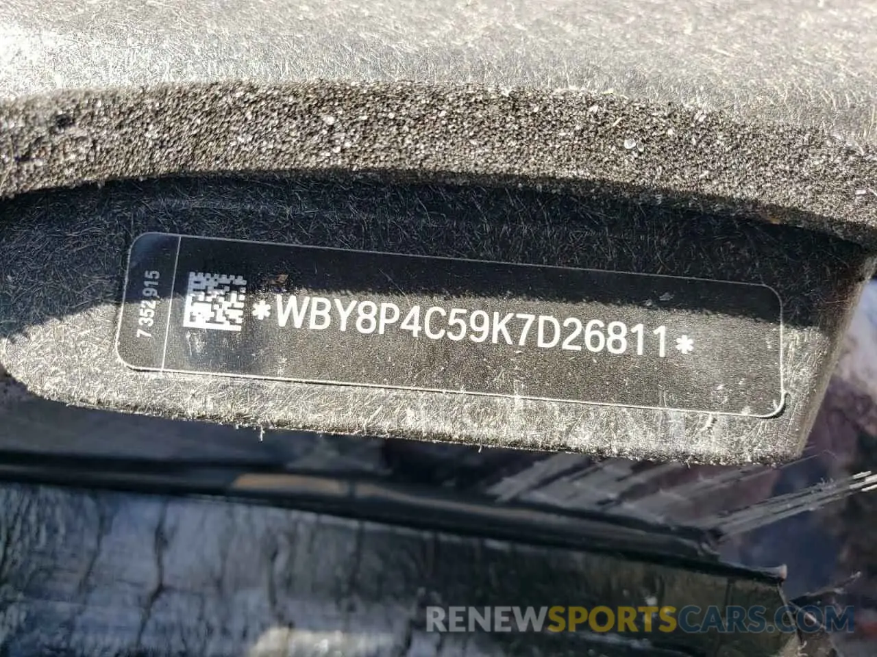 12 Фотография поврежденного автомобиля WBY8P4C59K7D26811 BMW I SERIES 2019