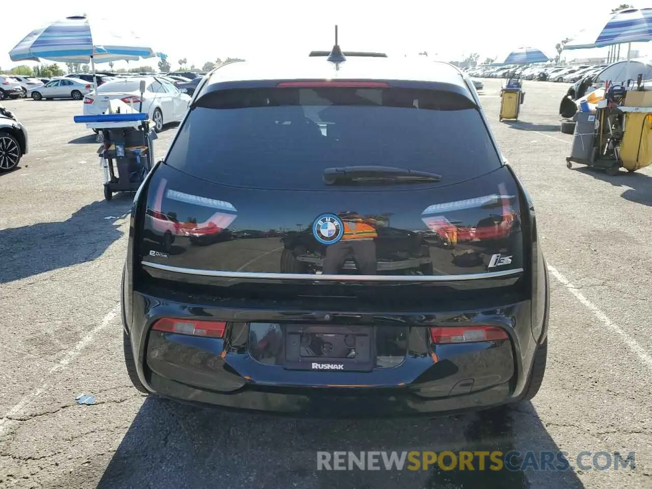 6 Photograph of a damaged car WBY8P8C52K7D60595 BMW I SERIES 2019