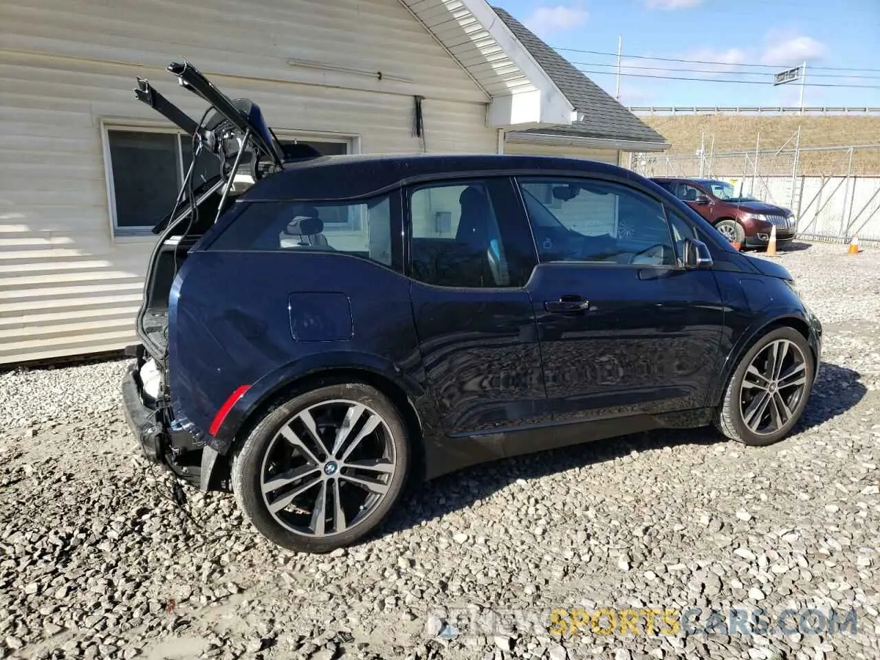 3 Фотография поврежденного автомобиля WBY8P8C59K7D64787 BMW I SERIES 2019