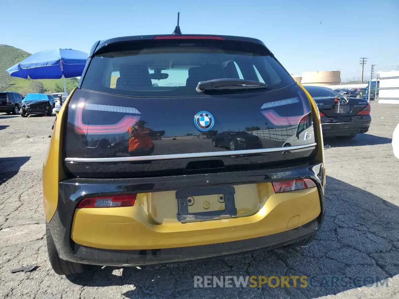 6 Photograph of a damaged car WBY8P2C09M7H64854 BMW I SERIES 2021