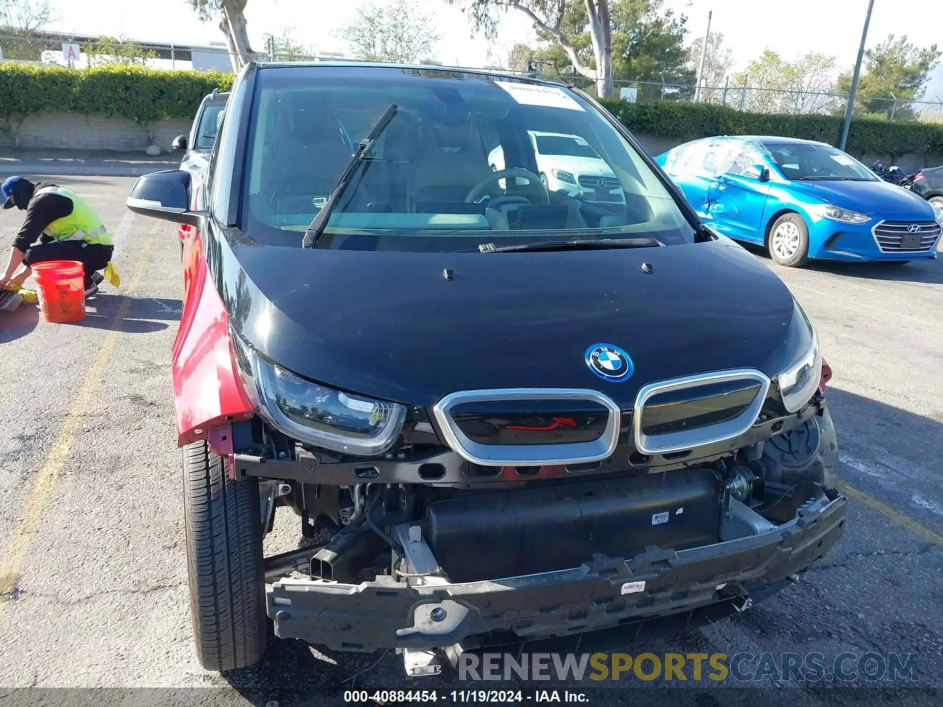 13 Photograph of a damaged car WBY8P2C50K7D82298 BMW I3 2019