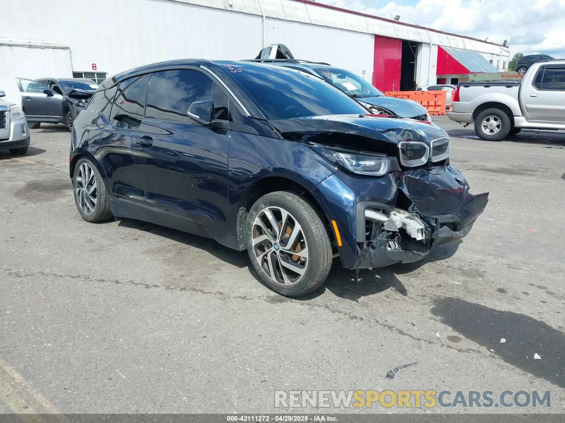 1 Photograph of a damaged car WBY8P2C52K7E60919 BMW I3 2019