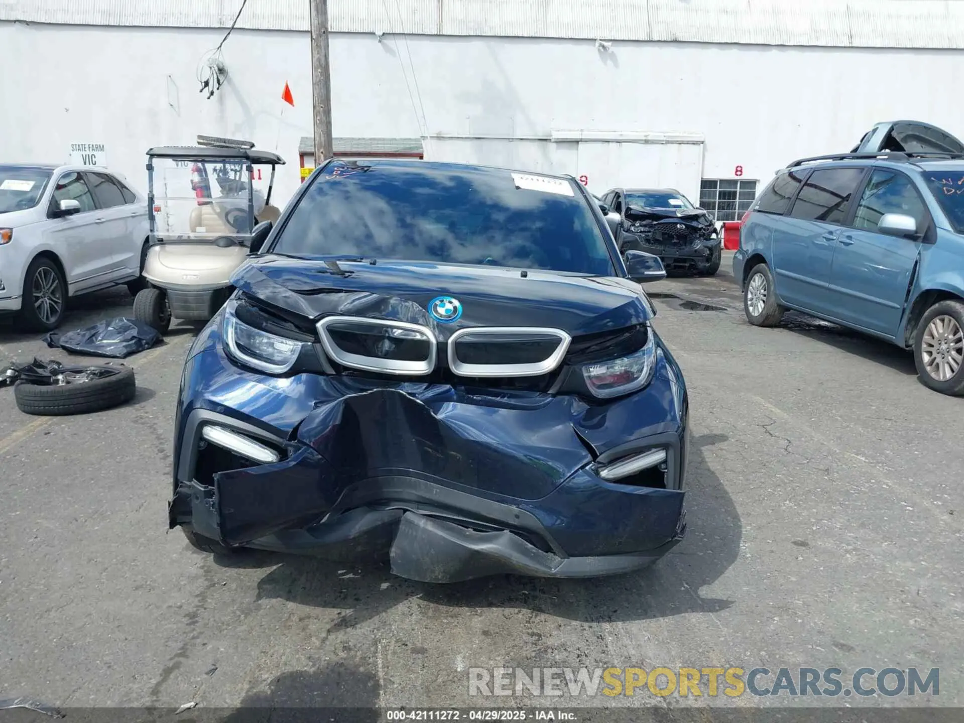 12 Photograph of a damaged car WBY8P2C52K7E60919 BMW I3 2019