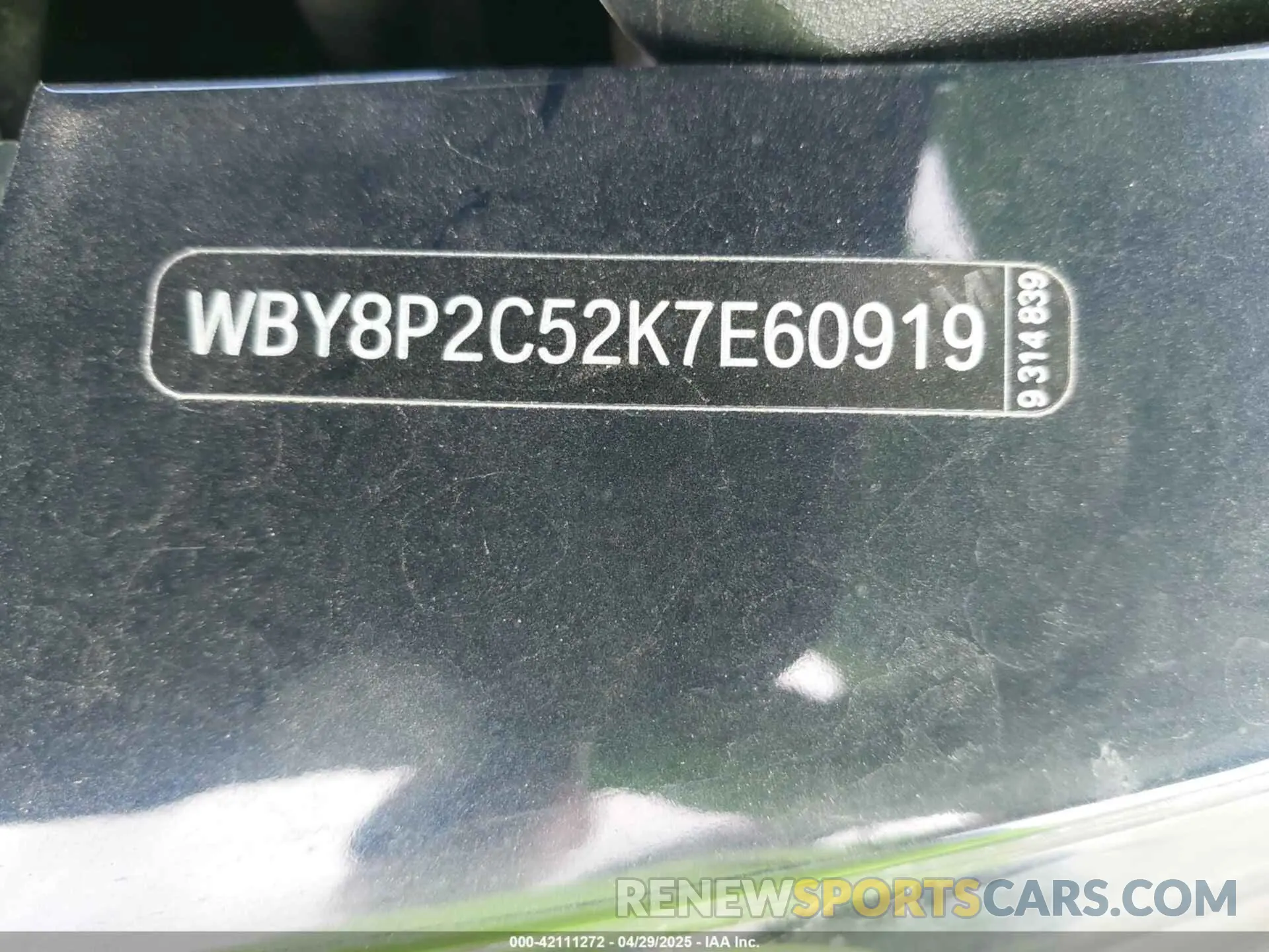 9 Photograph of a damaged car WBY8P2C52K7E60919 BMW I3 2019