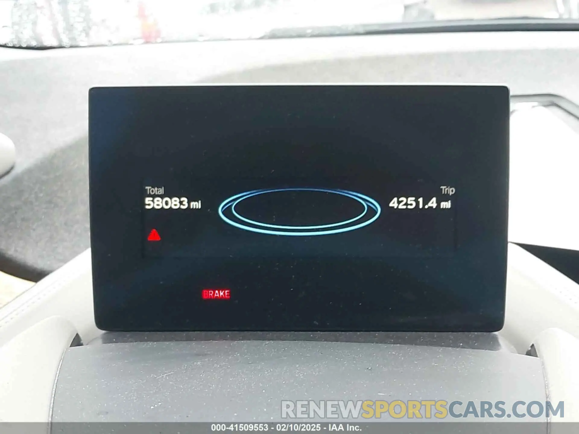 7 Photograph of a damaged car WBY8P2C59K7D97415 BMW I3 2019