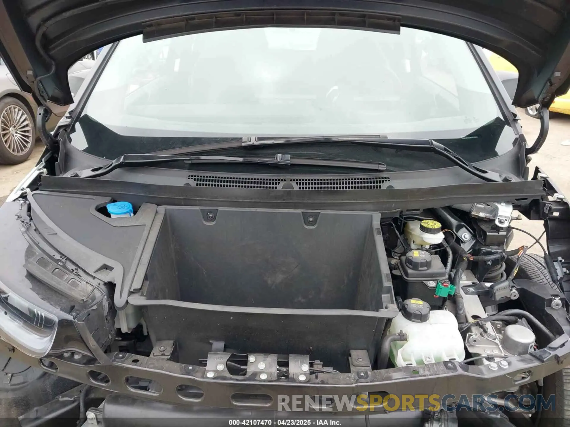10 Photograph of a damaged car WBY8P2C59K7E72503 BMW I3 2019