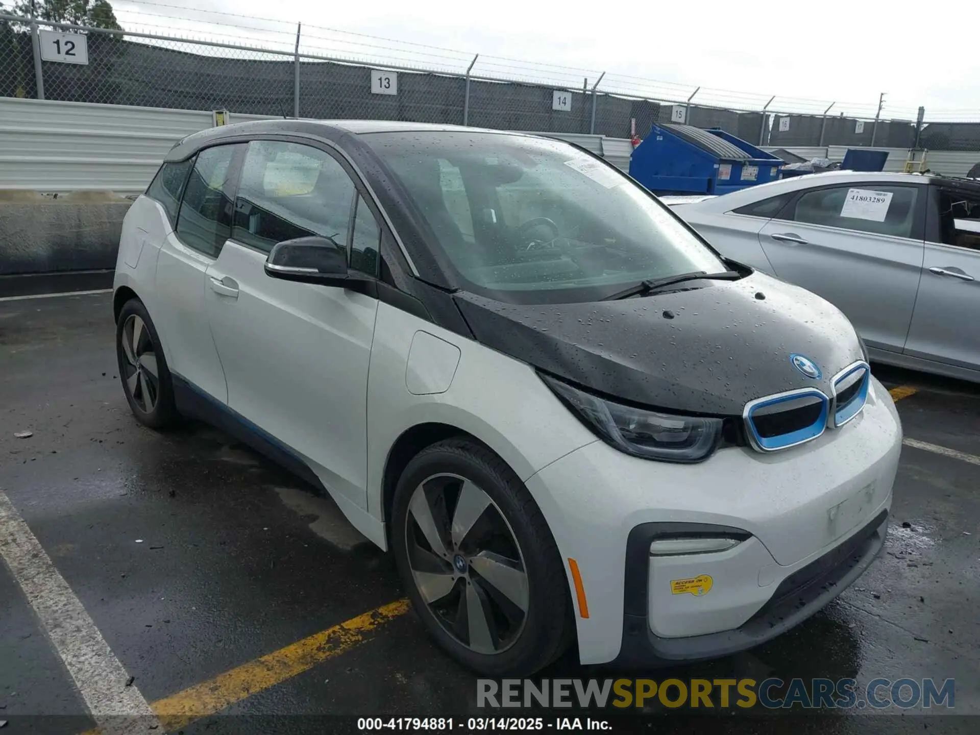 1 Фотография поврежденного автомобиля WBY8P4C58K7E53825 BMW I3 2019