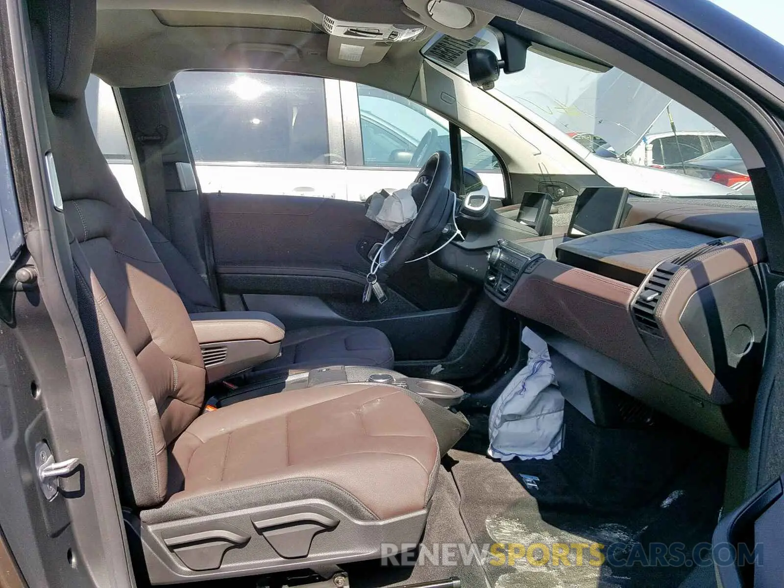 5 Photograph of a damaged car WBY8P8C56K7D23792 BMW I3 S REX 2019