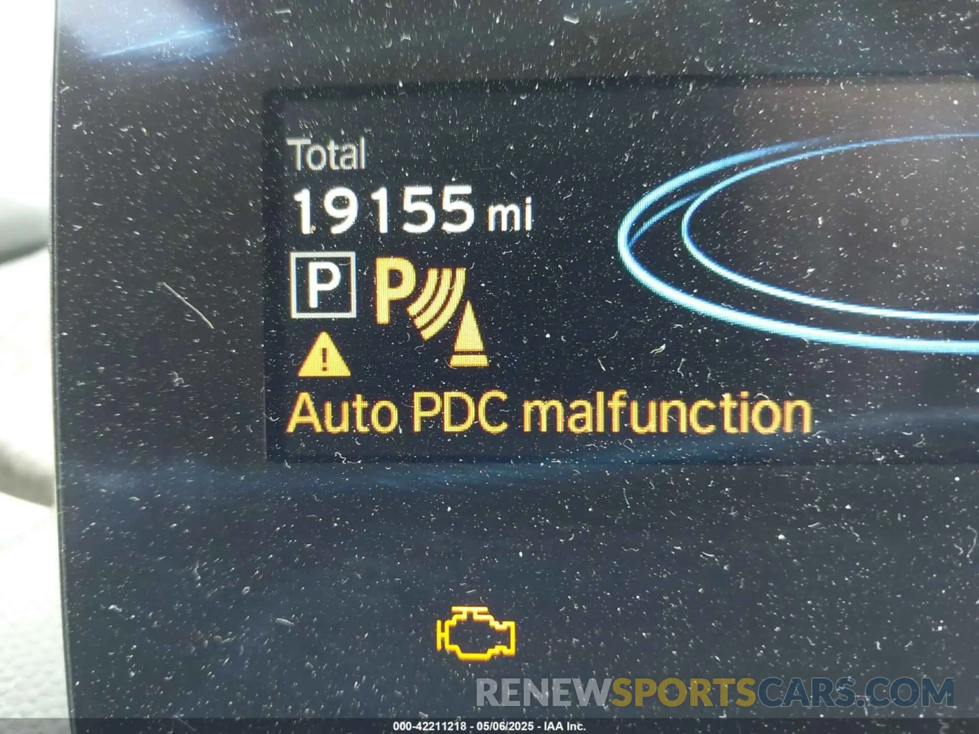 16 Photograph of a damaged car WBY8P8C54K7D24617 BMW I3S 2019