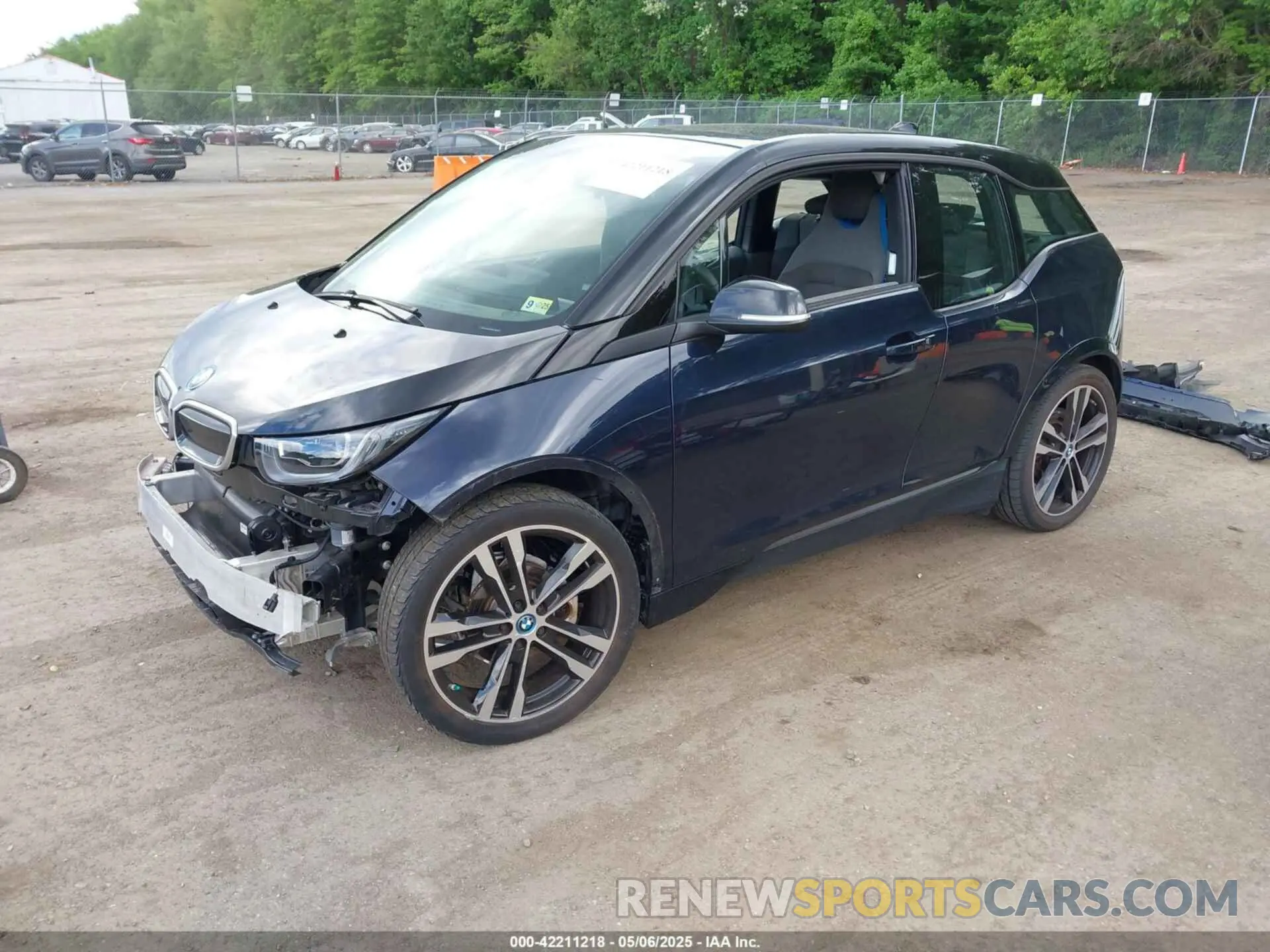 2 Photograph of a damaged car WBY8P8C54K7D24617 BMW I3S 2019