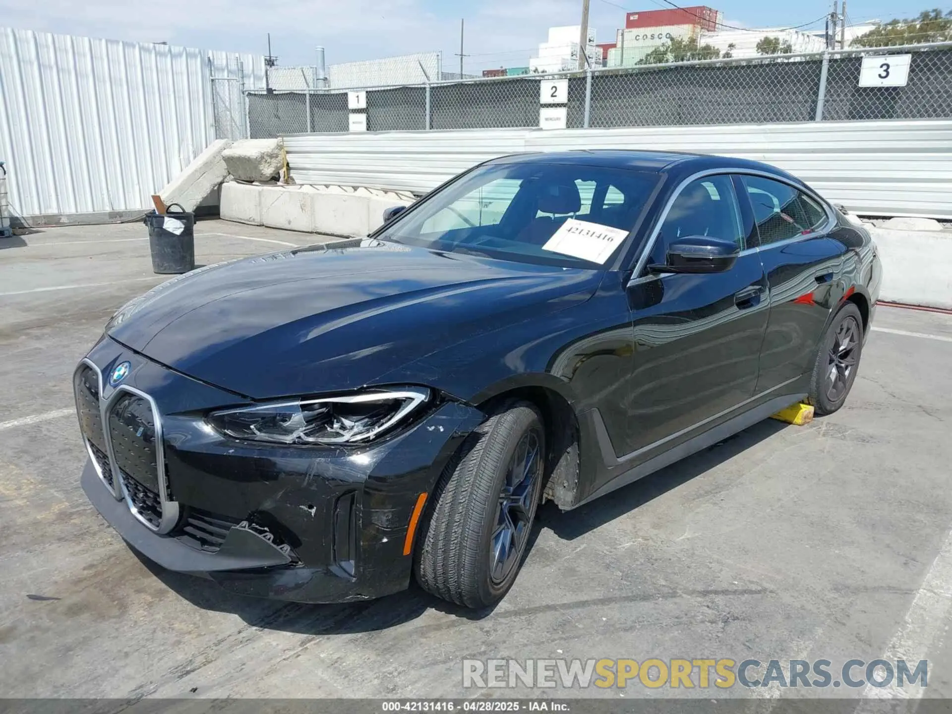 2 Фотография поврежденного автомобиля WBY73AW08PFN62950 BMW I4 2023