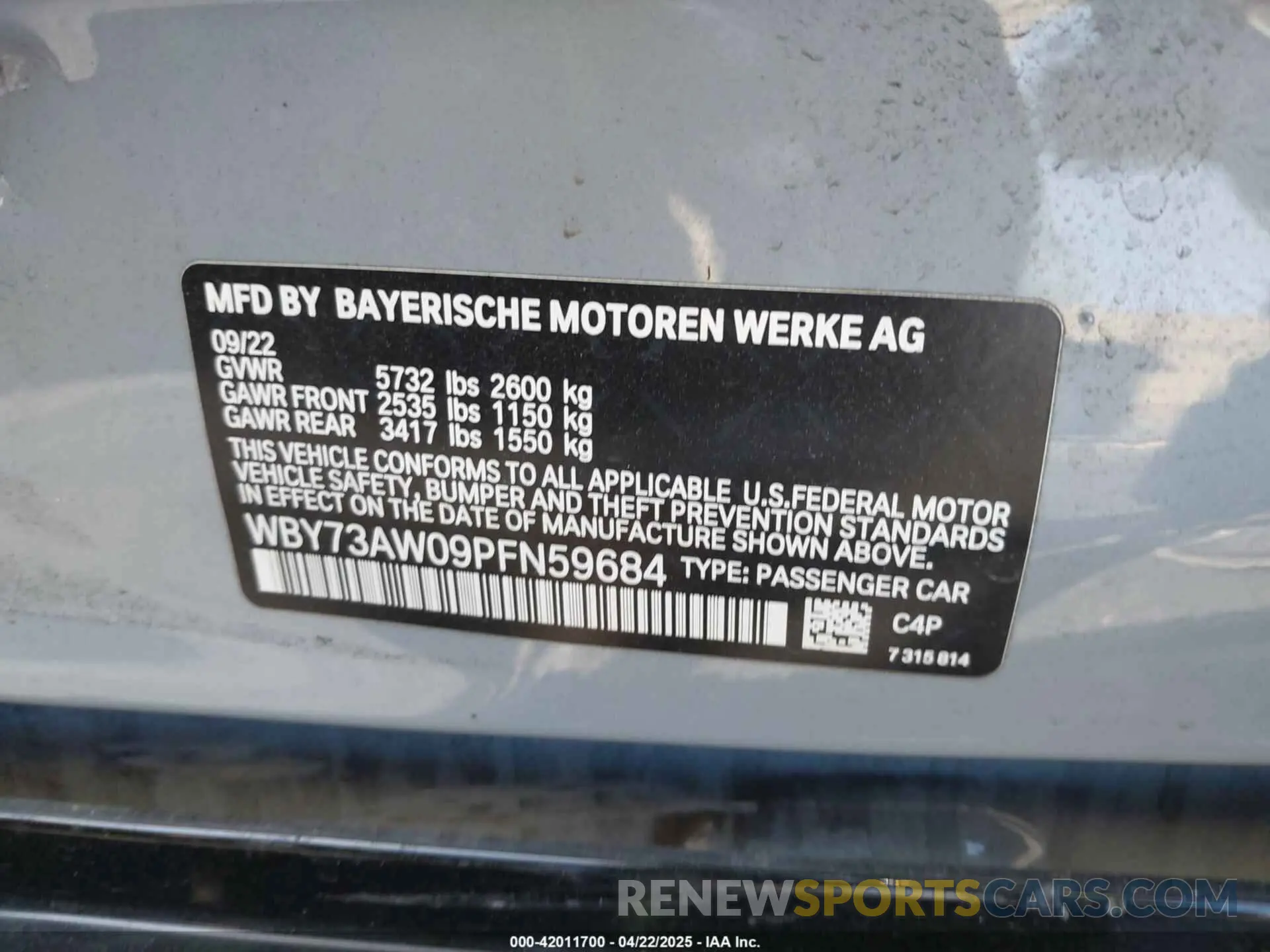 9 Photograph of a damaged car WBY73AW09PFN59684 BMW I4 2023