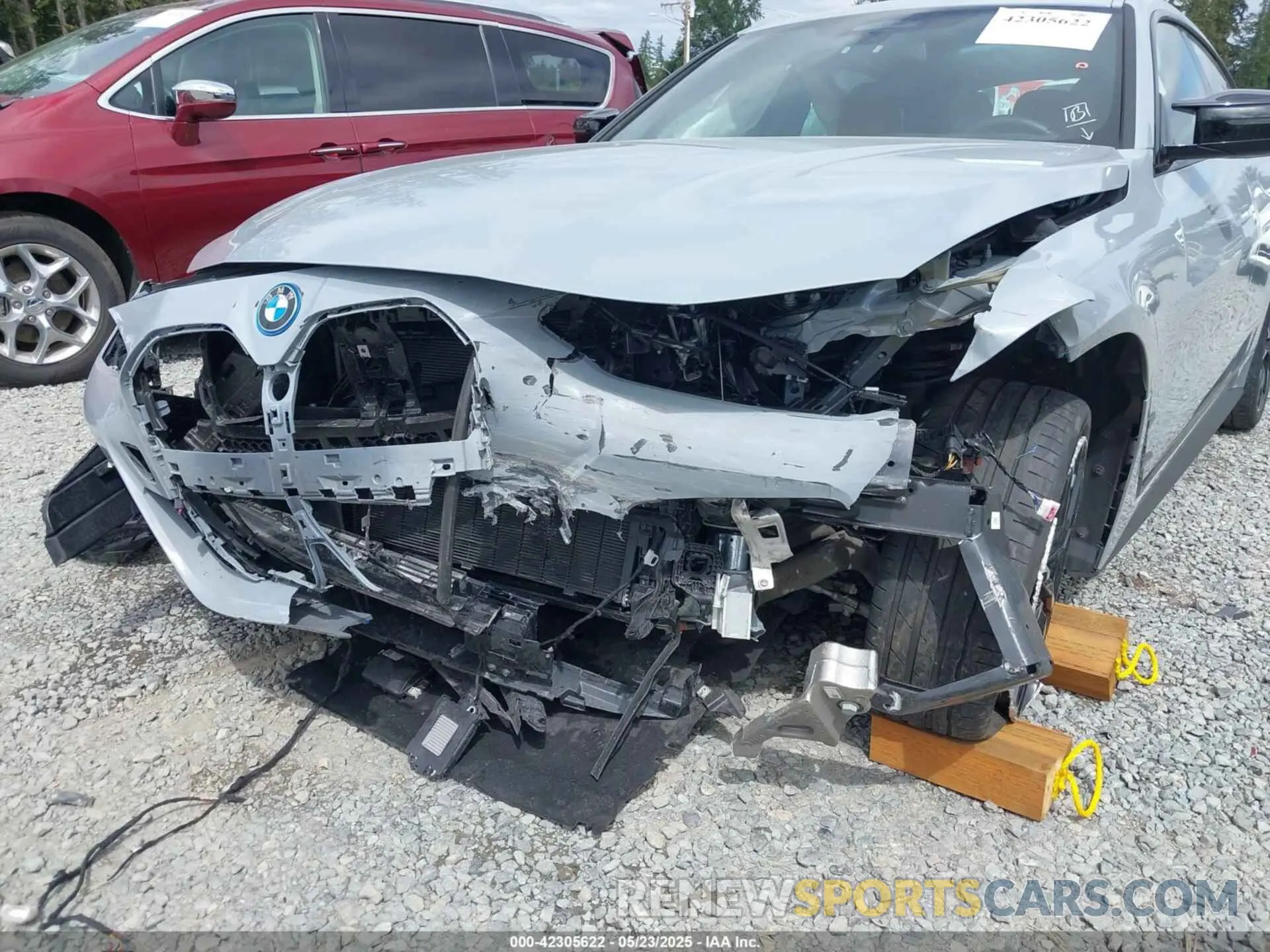 6 Photograph of a damaged car WBY33AW00RFR80145 BMW I4 2024