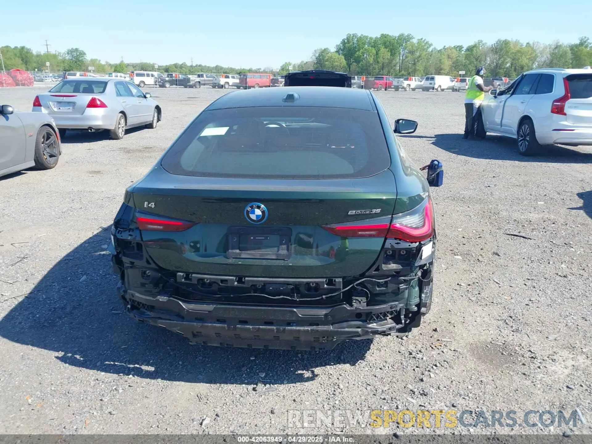 16 Photograph of a damaged car WBY43AW08RFS39794 BMW I4 2024