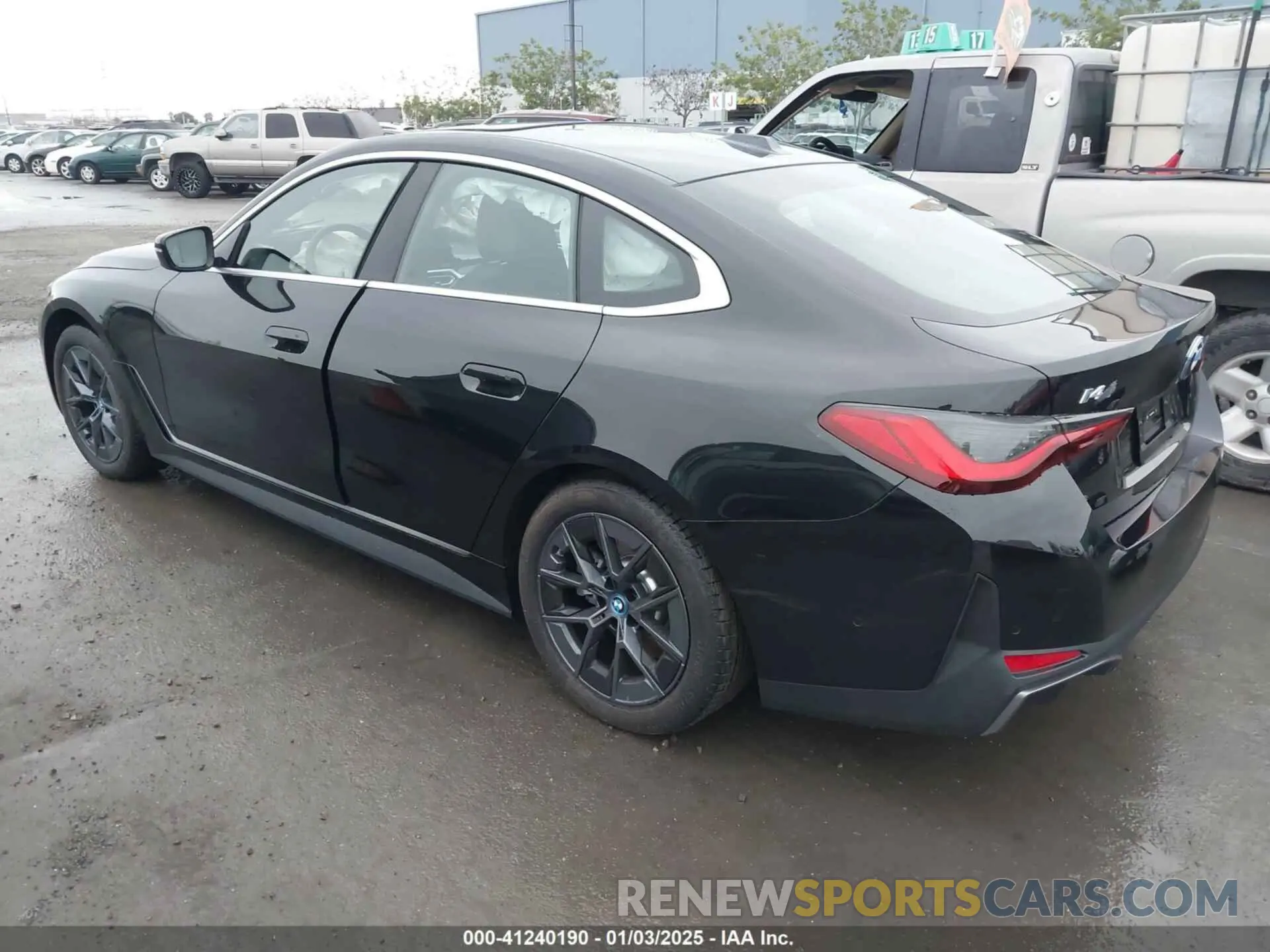 3 Фотография поврежденного автомобиля WBY43AW08RFT02294 BMW I4 2024