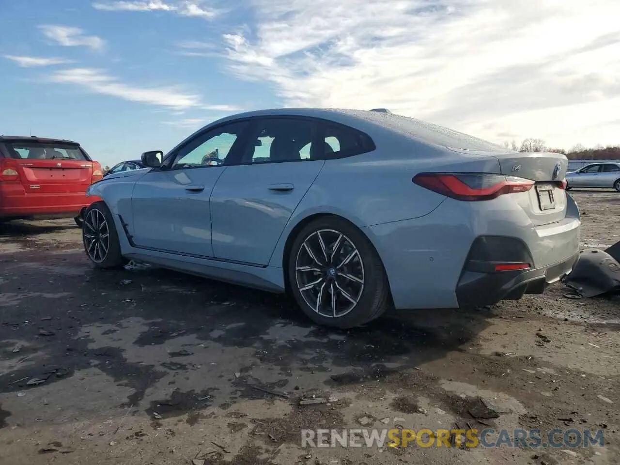 2 Photograph of a damaged car WBY73AW02NFM61268 BMW I4 EDRIVE 2022