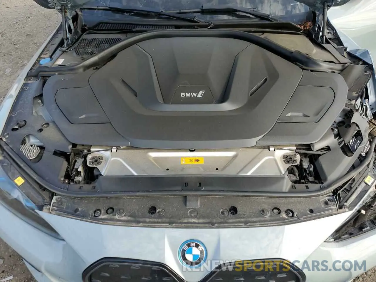 11 Photograph of a damaged car WBY73AW08NFM61503 BMW I4 EDRIVE 2022