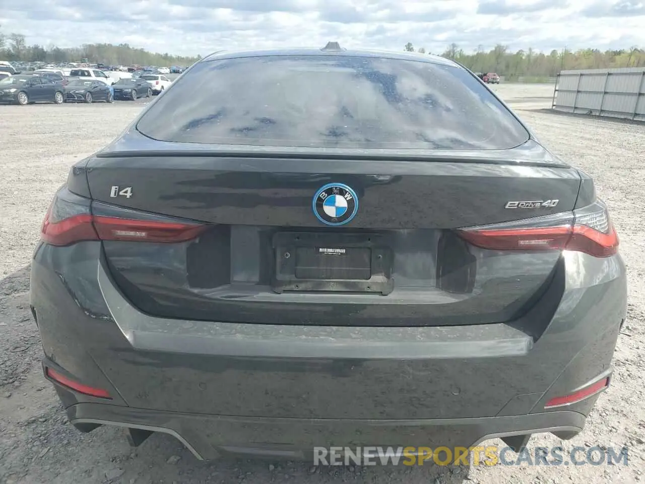 6 Photograph of a damaged car WBY73AW0XNFN24164 BMW I4 EDRIVE 2022