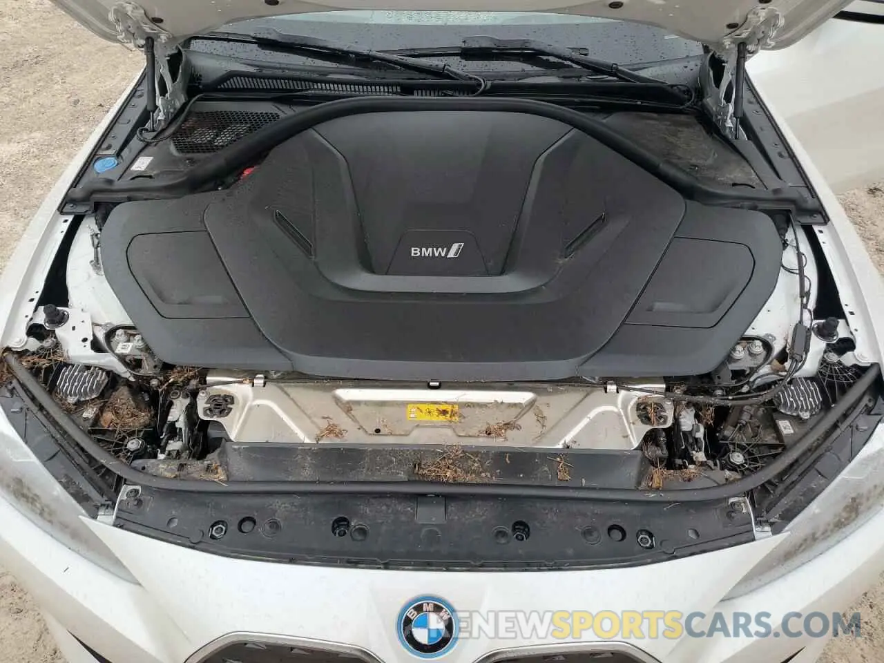 11 Фотография поврежденного автомобиля WBY43AW00PFP81422 BMW I4 EDRIVE 2023