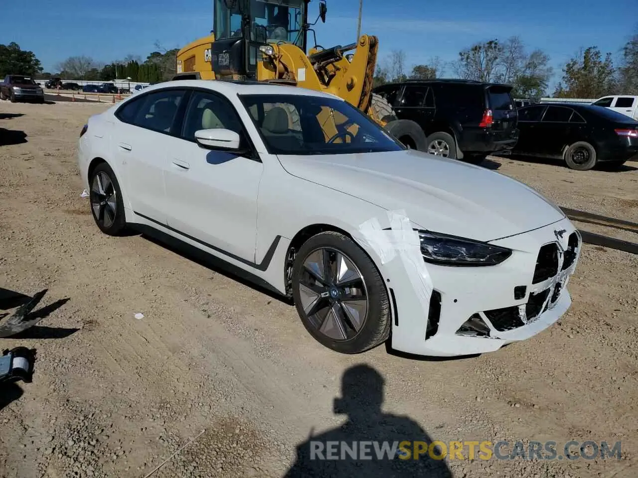 4 Photograph of a damaged car WBY43AW03PFP62850 BMW I4 EDRIVE 2023